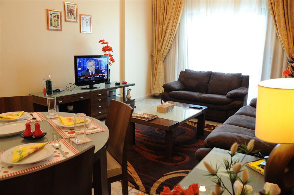 Al Hayat Hotel Suites Sardzsa Kültér fotó